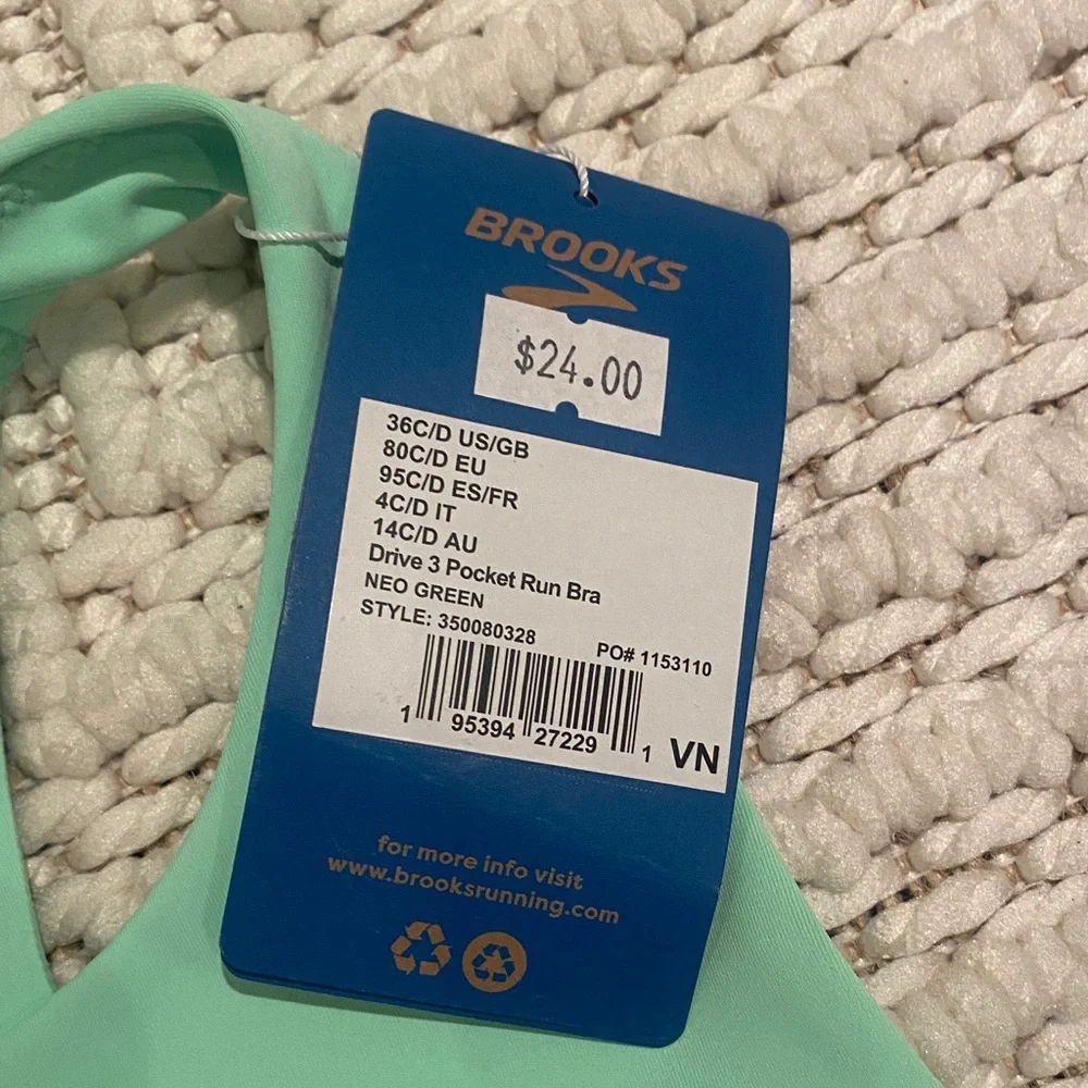 Brooks Women's Light Green Sports Bra - Picture 3 of 4